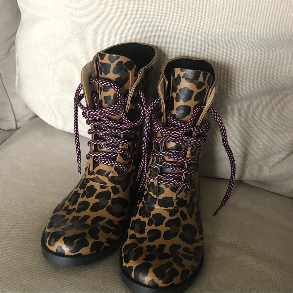 J Crew Lace-up Rain Boots in Leopard